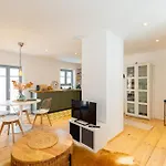 Gemuetliche Nahe Dem Main Mit Balkon * Veitshöchheim